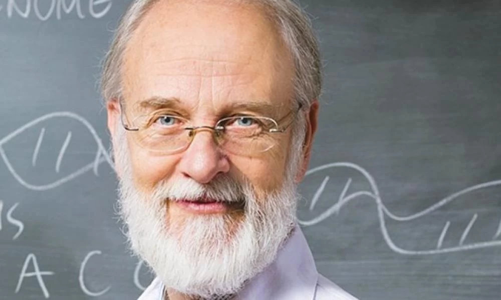 Έλληνας καθηγητής γενετικής για κορονοϊό: Θα πρέπει να μάθουμε να ζούμε με τις πανδημίες